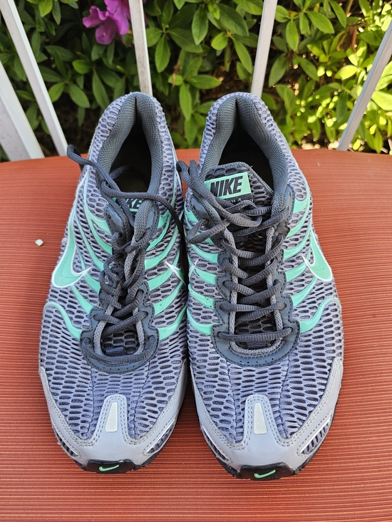 Nike Air Gray Teal Mesh Running Shoes - Picture 5 of 5